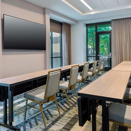 Hotel Courtyard By Marriott Atlanta Midtown Zewnętrze zdjęcie