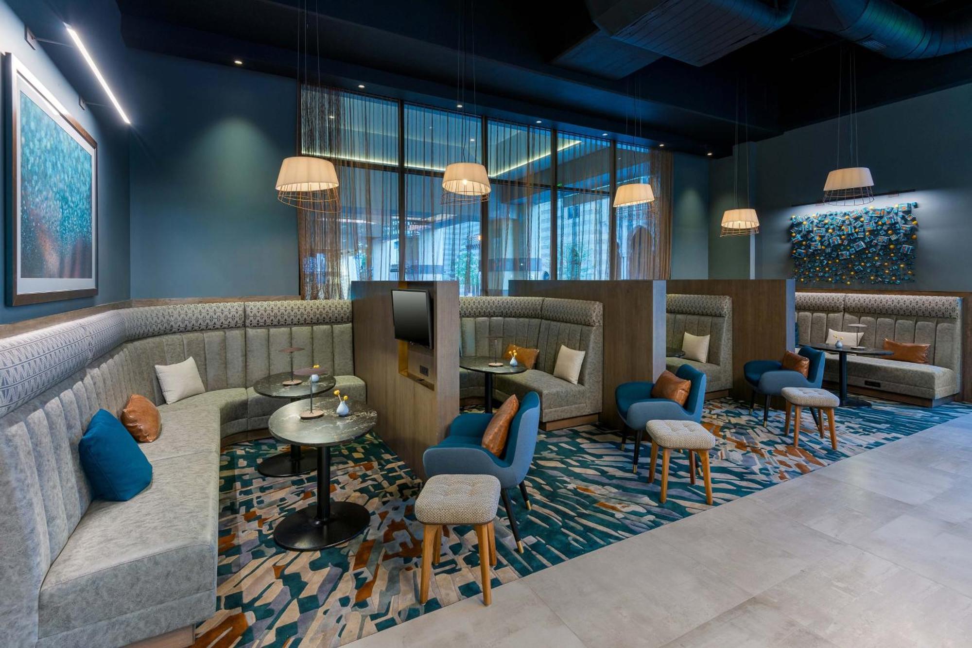 Hotel Courtyard By Marriott Atlanta Midtown Zewnętrze zdjęcie