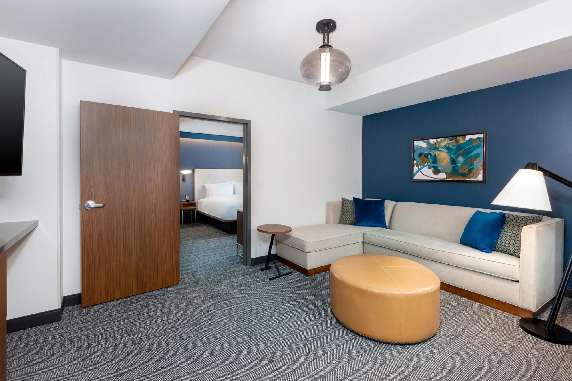 Hotel Courtyard By Marriott Atlanta Midtown Zewnętrze zdjęcie